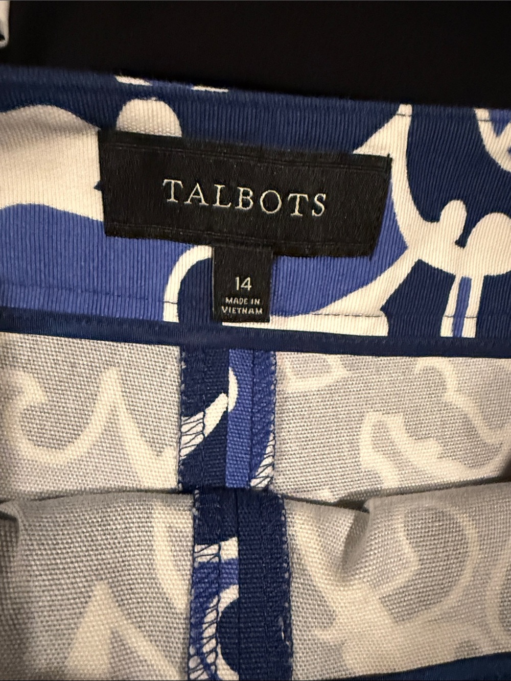 Blue and White Patterned Women's Skort - Picture 3 of 3